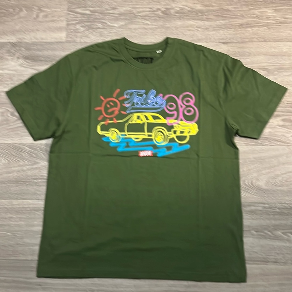 Akoo Tee